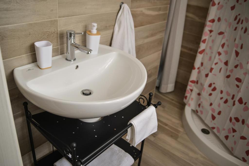 Puntamare Apartman Brindisi Kültér fotó